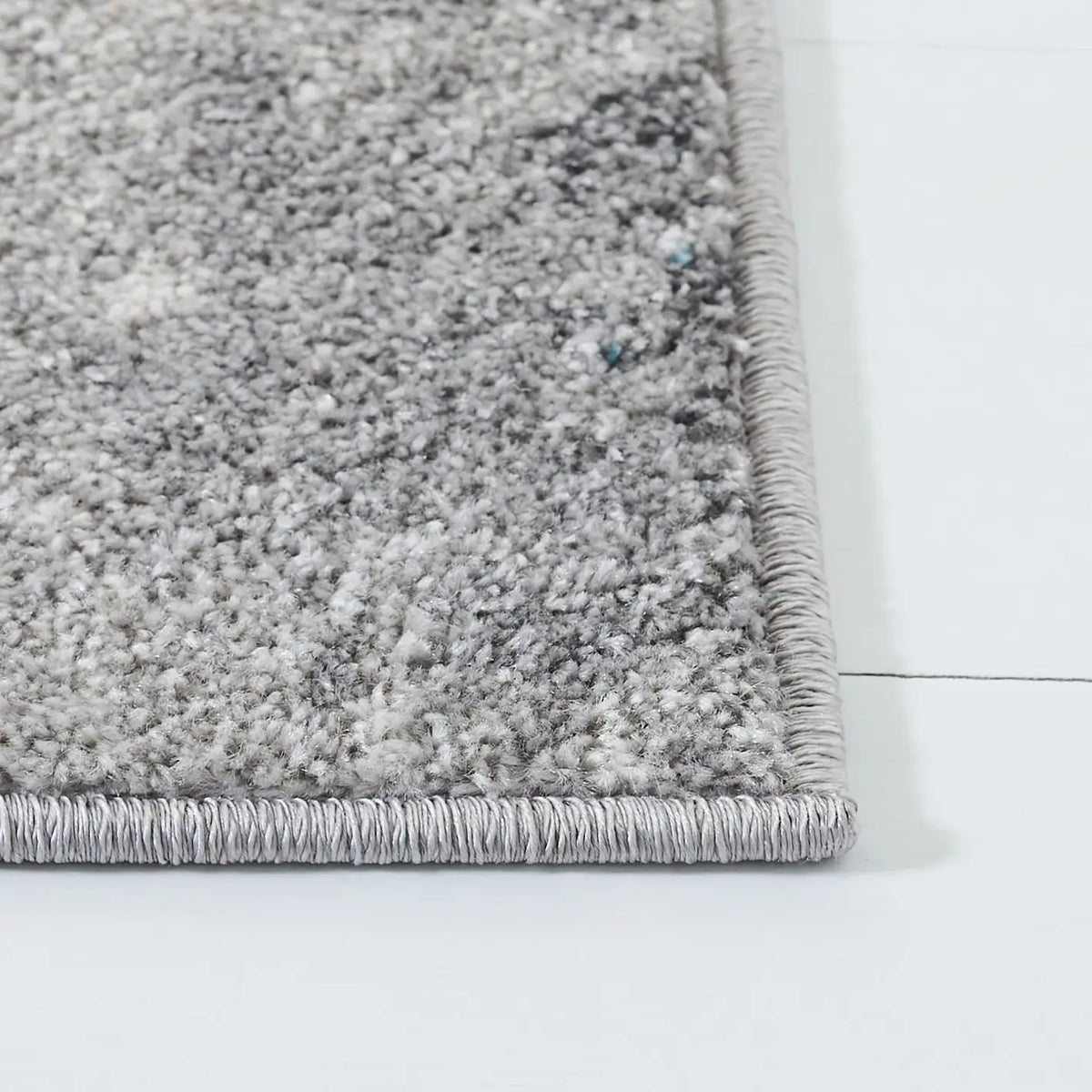 Safavieh Adirondack 4'-0" x 6'-0" Rug in Turquoise / Grey