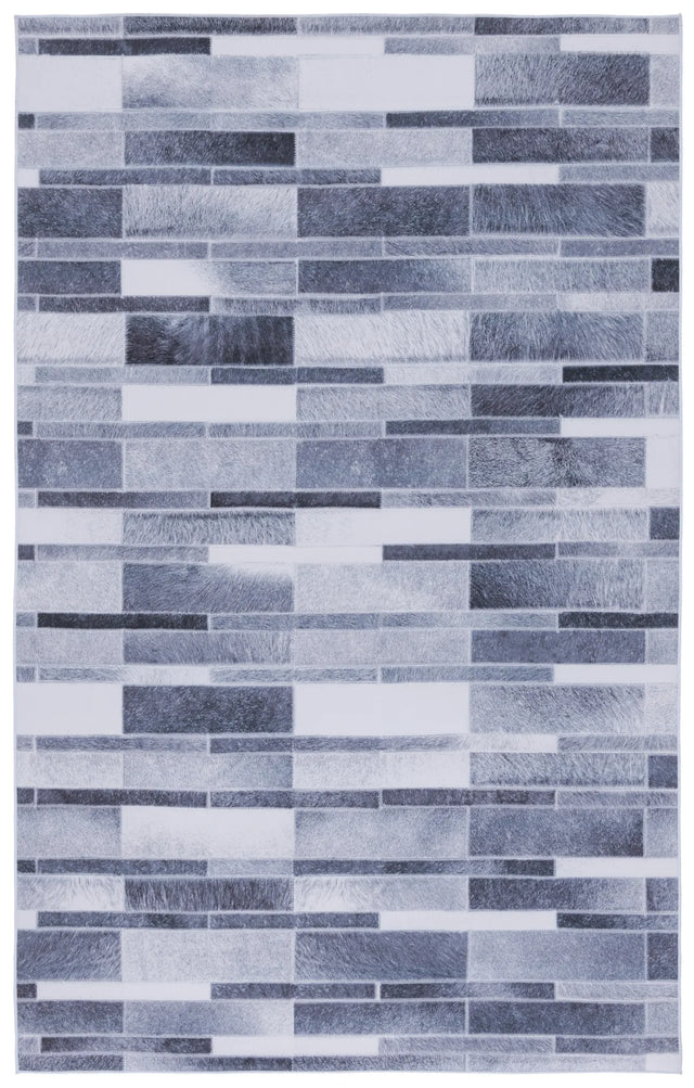 Safavieh Faux Hide 4'-0" x 6'-0" Rug in Grey / Ivory