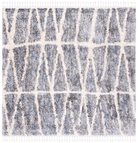 Safavieh Berber Fringe Shag 6'-7" x 6'-7" Rug in Grey / Cream