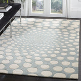 Safavieh Soho 3'-6" x 5'-6" Rug in Blue / Ivory