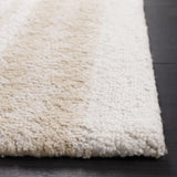 Safavieh Capri 4'-0" x 6'-0" Rug in Beige / Ivory