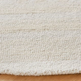 Safavieh Capri 6'-0" x 6'-0" Rug in Ivory / Beige
