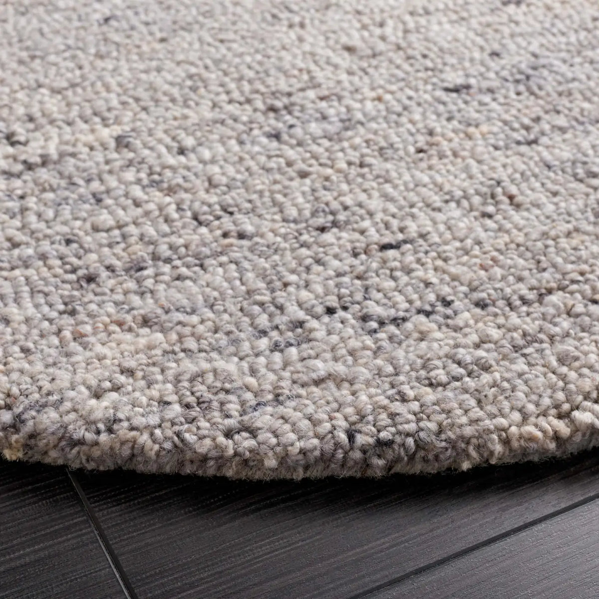 Safavieh Novelty 5'-0" x 5'-0" Rug in Grey / Black