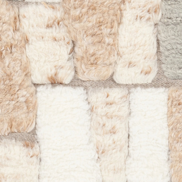Chandra Arya ARY-57901 Gray / Tan / White rug, close-up detail