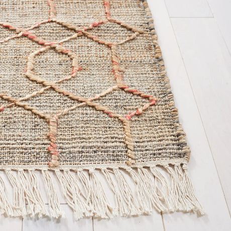 Safavieh Natural Fiber 4'-0" x 6'-0" Rug in Natural / Rust