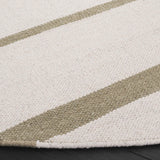 Safavieh Montauk 6'-0" x 6'-0" Rug in Light Green / Ivory