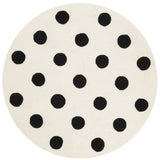 Safavieh Safavieh Kids 5'-0" x 5'-0" Rug in Ivory / Black