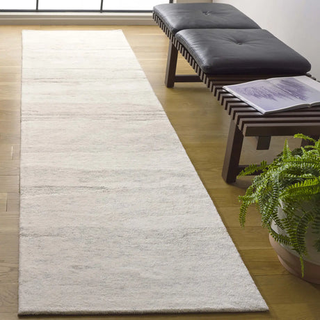 Safavieh Ebony 2'-3" x 9'-0" Rug in Light Grey / Beige