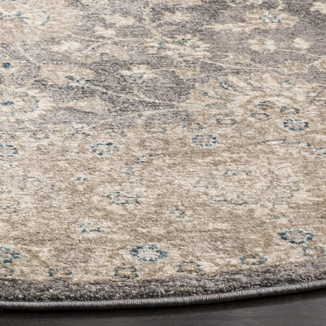 Safavieh Sofia 6'-7" x 6'-7" Rug in Light Grey / Beige