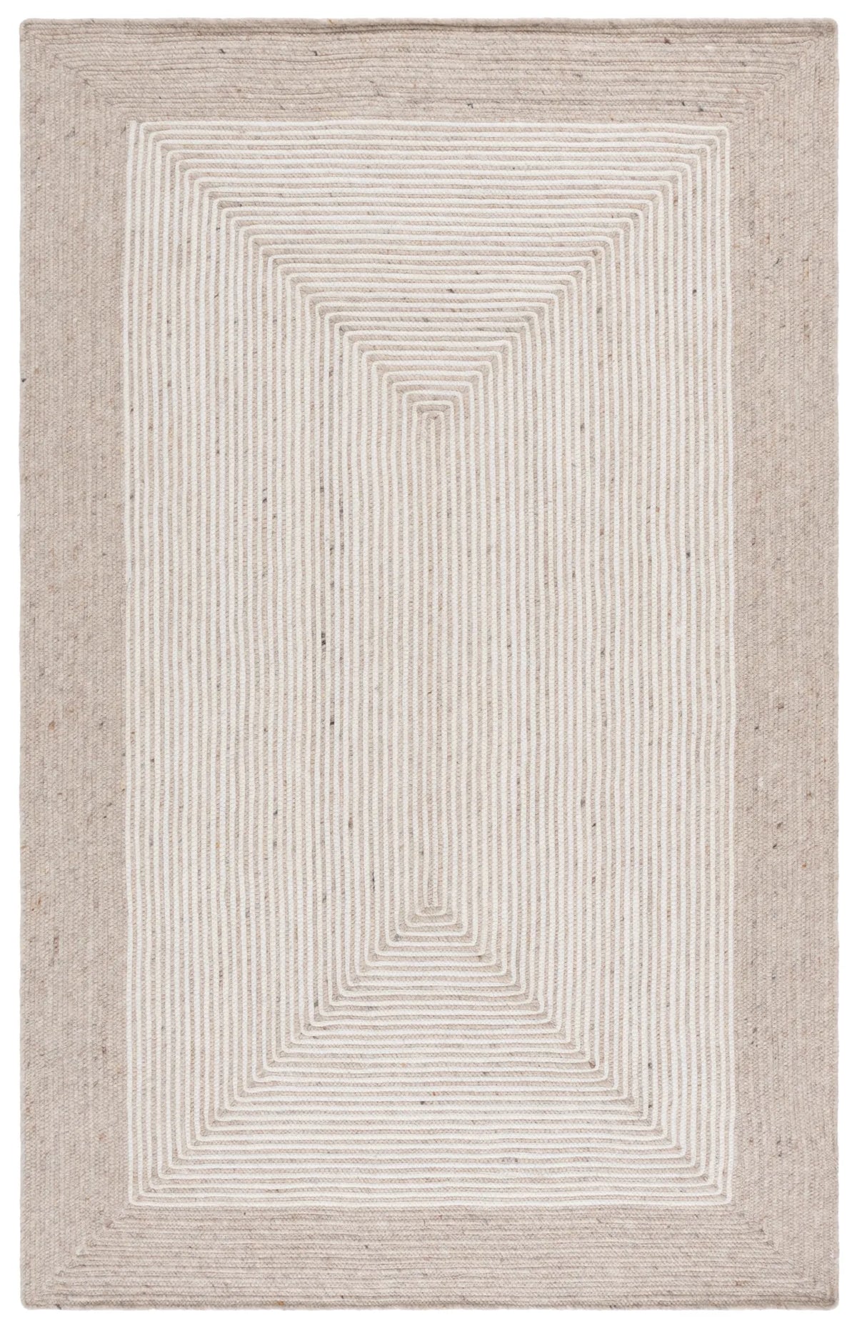 Safavieh Braided 4'-0" x 6'-0" Rug in Beige / Ivory
