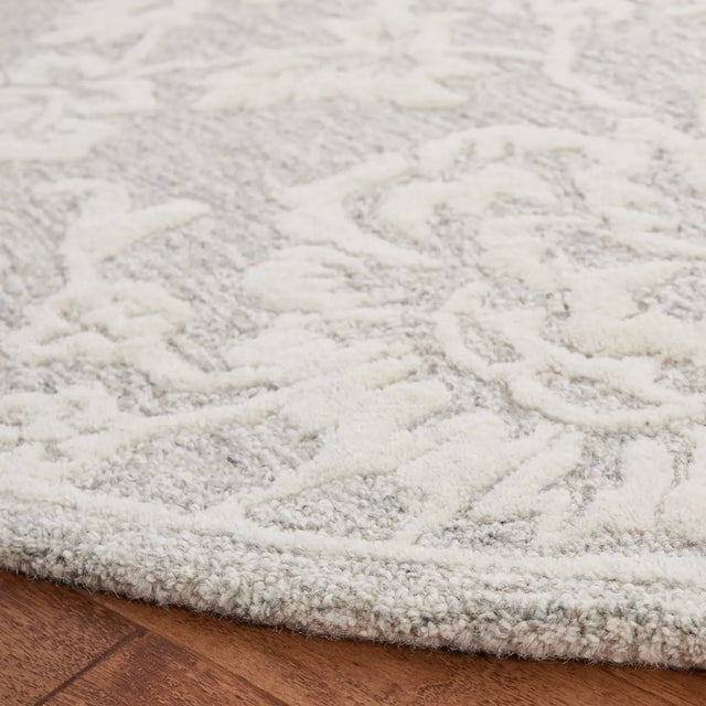 Safavieh Glamour 6'-0" x 6'-0" Rug in Beige / Ivory