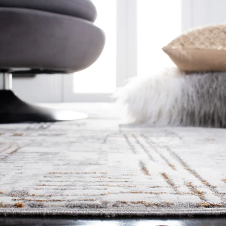 Safavieh Sonoma 4'-5" x 6'-5" Rug in Grey / Ivory