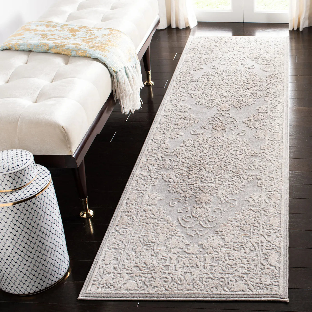 Safavieh Reflection 2'-3" x 10'-0" Rug in Light Grey / Cream