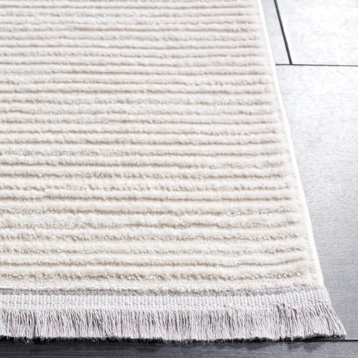 Safavieh Whisper 8'-0" x 10'-0" Rug in Ivory / Ivory