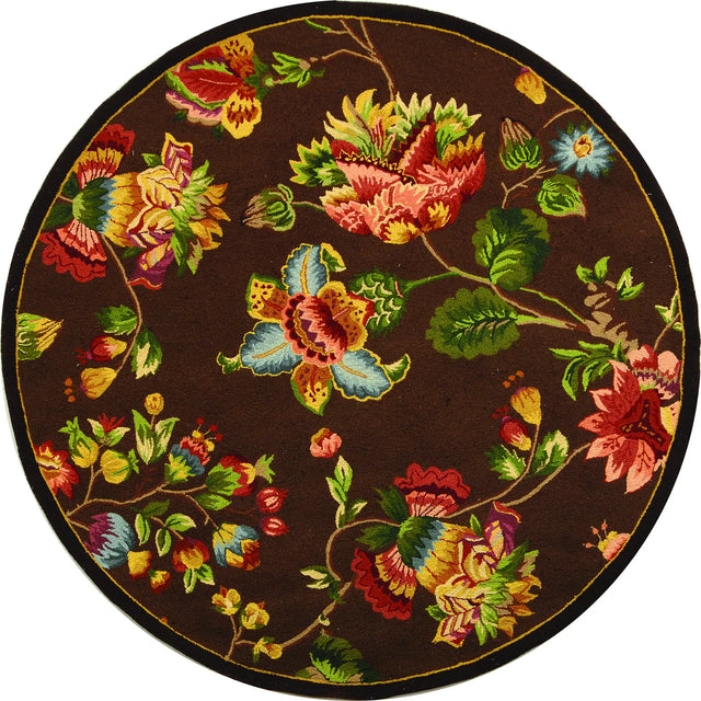 Safavieh Chelsea 5'-6" x 5'-6" Rug in Brown