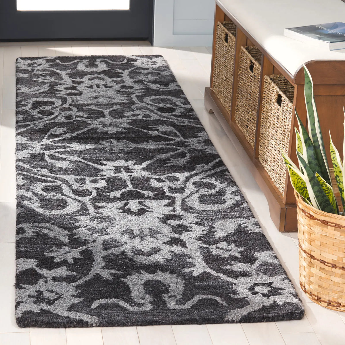 Safavieh Anatolia 2'-3" x 8'-0" Rug in Grey