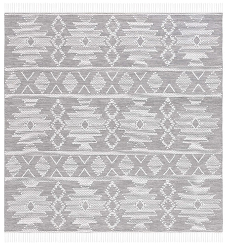 Safavieh Kilim 6'-0" x 6'-0" Rug in Grey / Ivory
