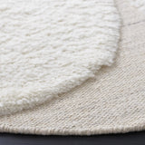 Safavieh Manhattan 6'-0" x 6'-0" Rug in Ivory / Beige