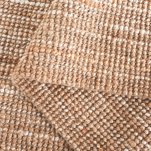 Safavieh Natural Fiber 4'-0" x 6'-0" Rug in Ivory / Natural