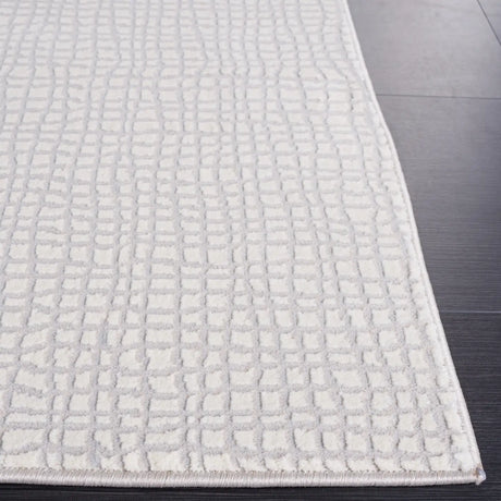 Safavieh Continental 4'-0" x 6'-0" Rug in Ivory / Grey