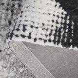 Safavieh Audrey 4'-0" x 6'-0" Rug in Grey / Ivory