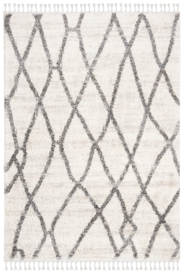 Safavieh Berber Fringe Shag 5'-3" x 7'-6" Rug in Creme / Black
