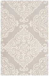 Safavieh Glamour 2'-0" x 3'-0" Rug in Silver / Ivory