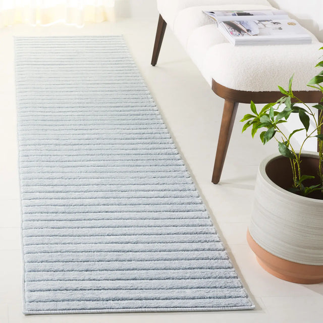 Safavieh Selena 2'-2" x 8'-0" Rug in Blue