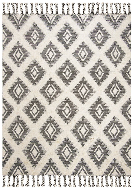 Safavieh Kenya 6'-0" x 9'-0" Rug in Black / Ivory