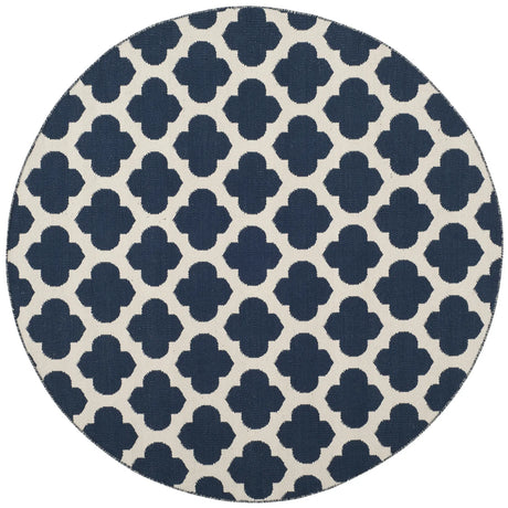 Safavieh Montauk 6'-0" x 6'-0" Rug in Navy / Ivory