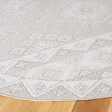 Safavieh Prairie 300 6'-7" x 6'-7" Rug in Beige / Ivory