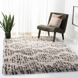 Safavieh Iceland Shag 4'-0" x 6'-0" Rug in Cream / Grey