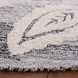 Safavieh Jardin 6'-0" x 6'-0" Rug in Black / Ivory