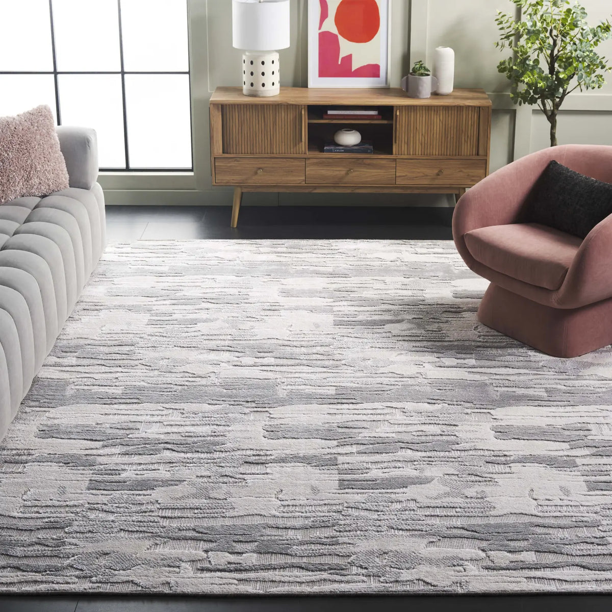 Safavieh Mirage 8'-0" x 10'-0" Rug in Grey / Silver