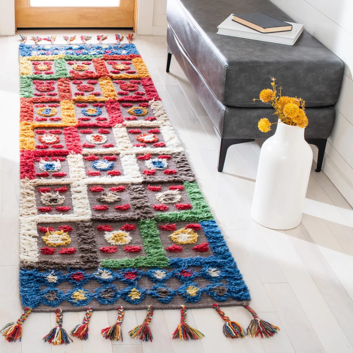 Safavieh Casablanca 2'-3" x 8'-0" Rug in Blue / Green