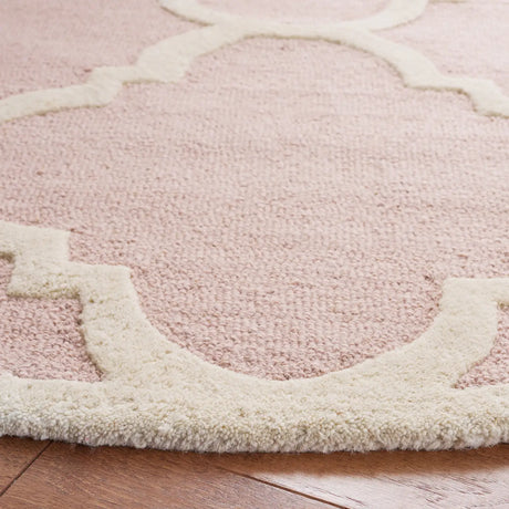 Safavieh Cambridge 6'-0" x 6'-0" Rug in Light Pink / Ivory