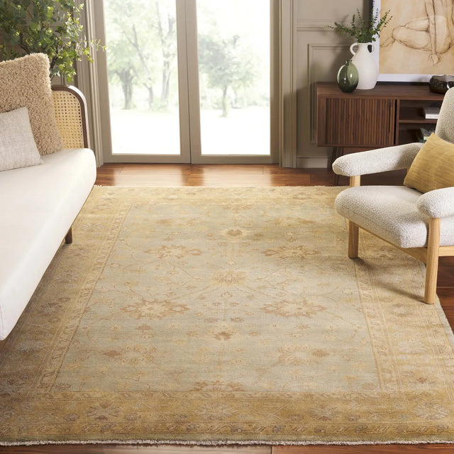 Safavieh Oushak 6'-0" x 9'-0" Rug in Light Blue / Gold