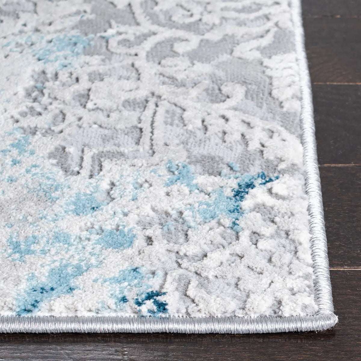 Safavieh Meadow 500 4'-0" x 6'-0" Rug in Light Grey / Blue