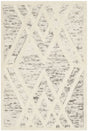 Safavieh Cambridge 2'-0" x 3'-0" Rug in Light Brown / Ivory