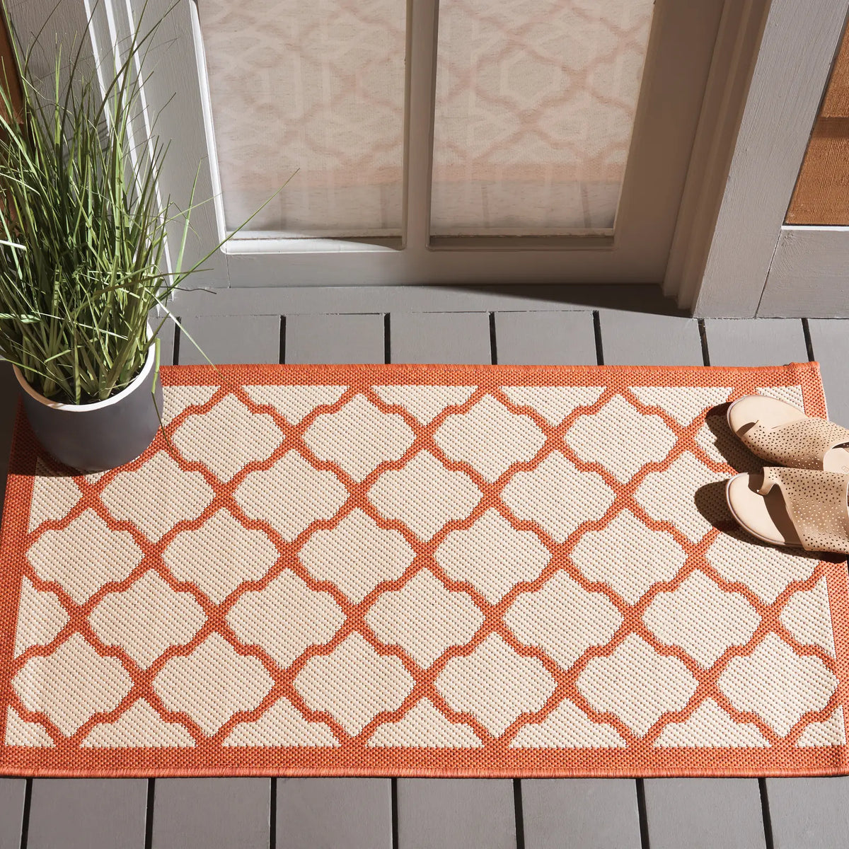 Safavieh Courtyard 2'-0" x 3'-7" Rug in Beige / Terracotta