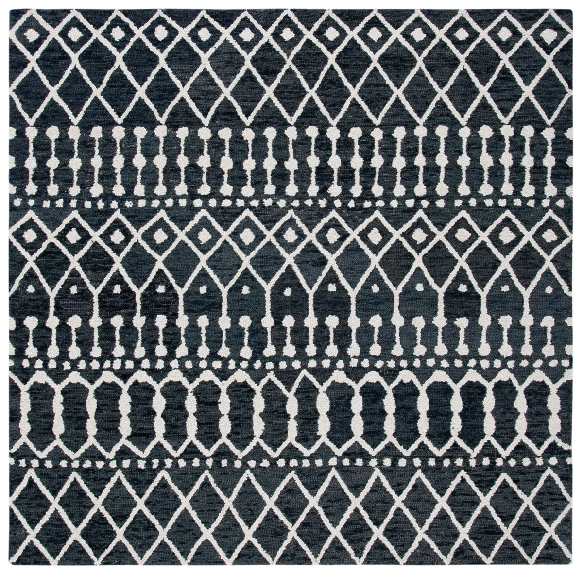 Safavieh Blossom 6'-0" x 6'-0" Rug in Black / Ivory