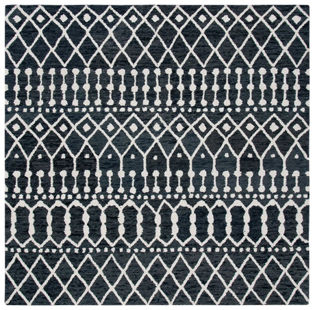 Safavieh Blossom 6'-0" x 6'-0" Rug in Black / Ivory