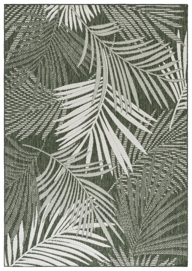 Safavieh Beach House 5'-3" x 7'-6" Rug in Green / Ivory