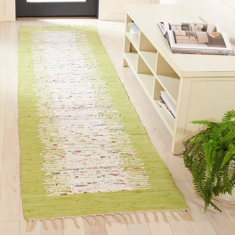 Safavieh Montauk 2'-3" x 7'-0" Rug in Ivory / Sea Green