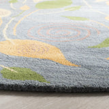 Safavieh Soho 6'-0" x 6'-0" Rug in Grey / Multi