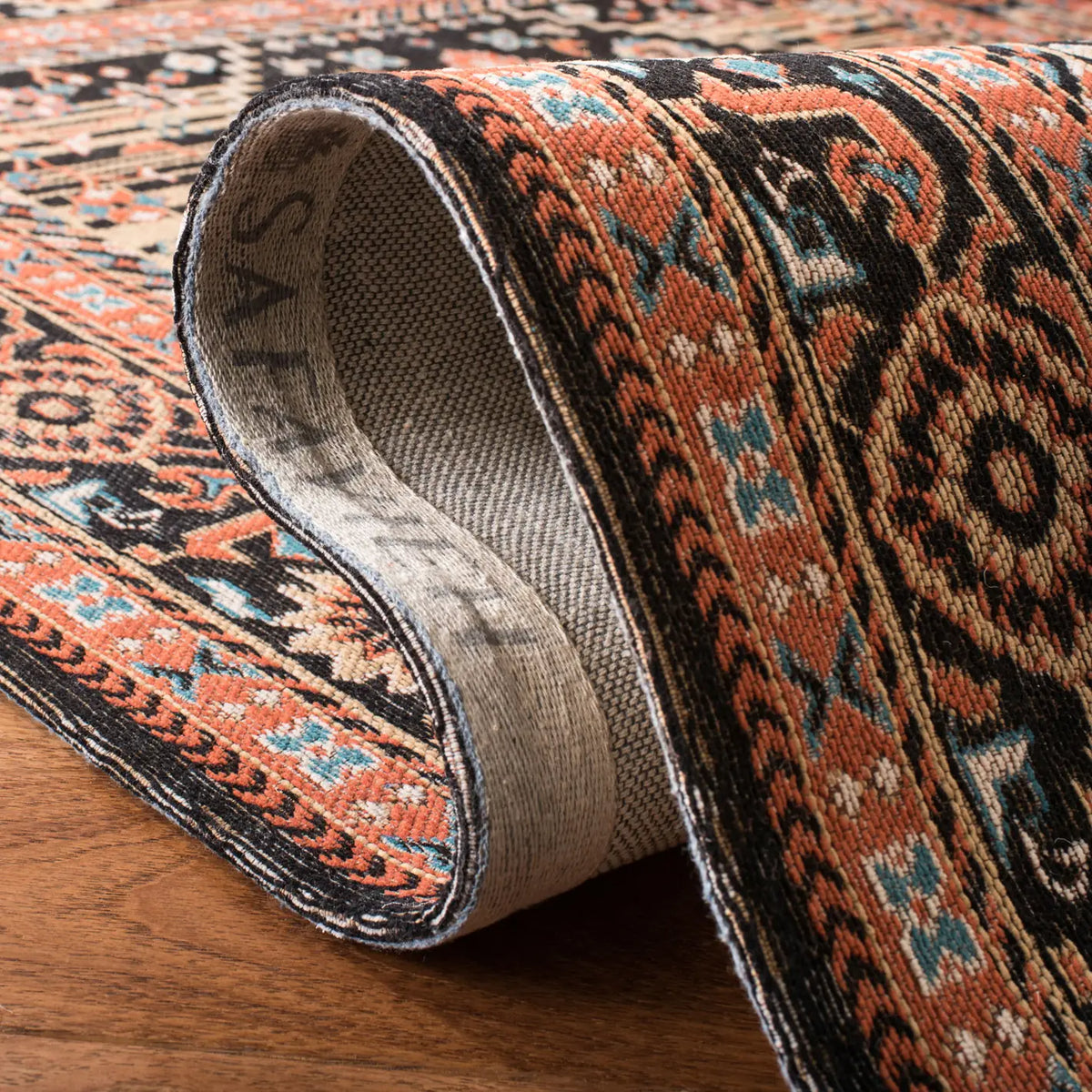 Safavieh Classic Vintage 5'-0" x 8'-0" Rug in Black / Rust