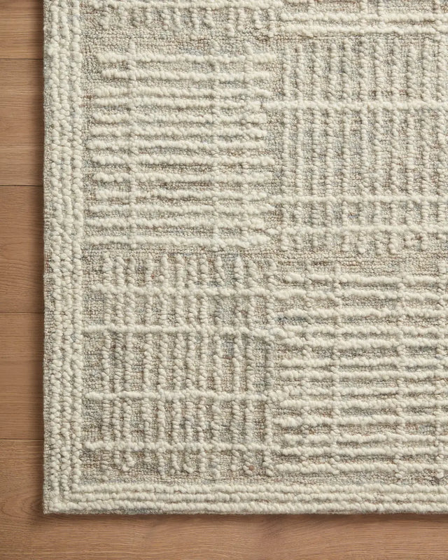 Loloi Tallulah Tll-02 Mist/Ivory Rug - corner on wood