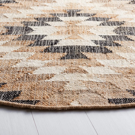 Safavieh Natural Fiber 6'-0" x 6'-0" Rug in Natural / Black