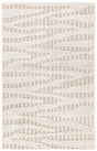 Safavieh Manhattan 4'-0" x 6'-0" Rug in Beige / Ivory