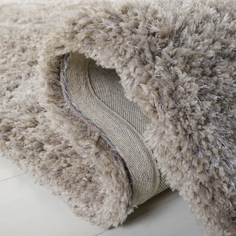 Safavieh Florence Shag 5'-0" x 8'-0" Rug in Silver